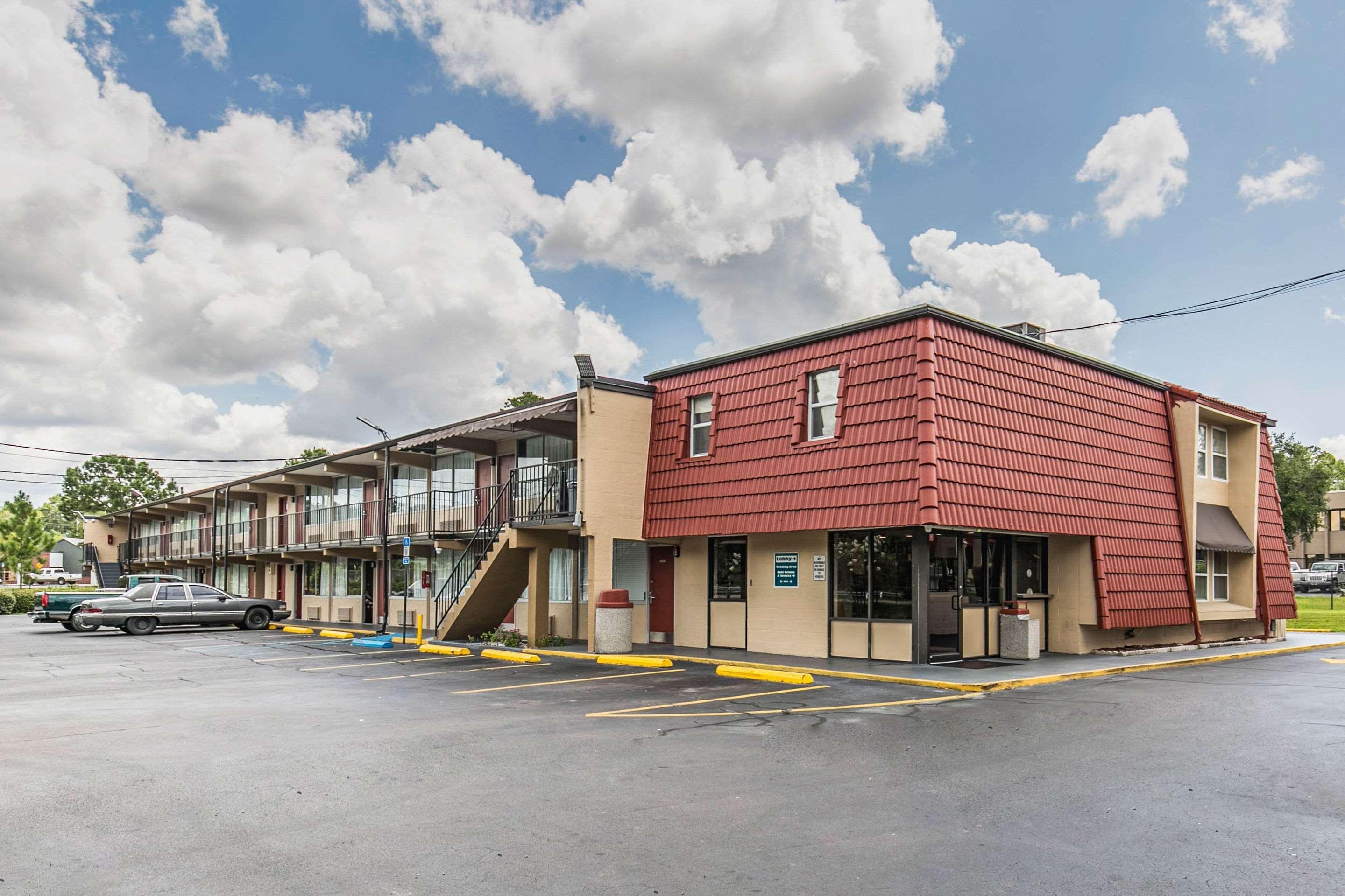 Econo Lodge North Tallahassee Exterior foto